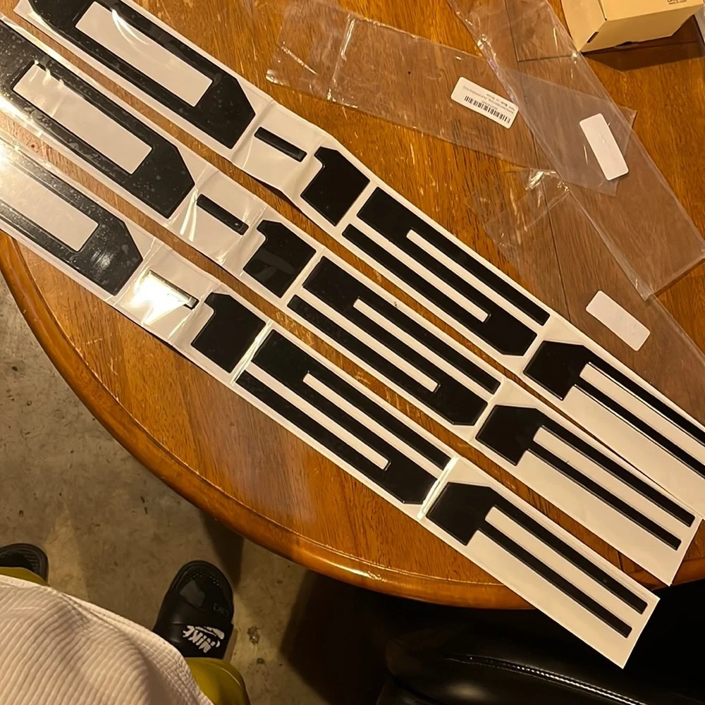 Auto decals - Picture 1 of 2